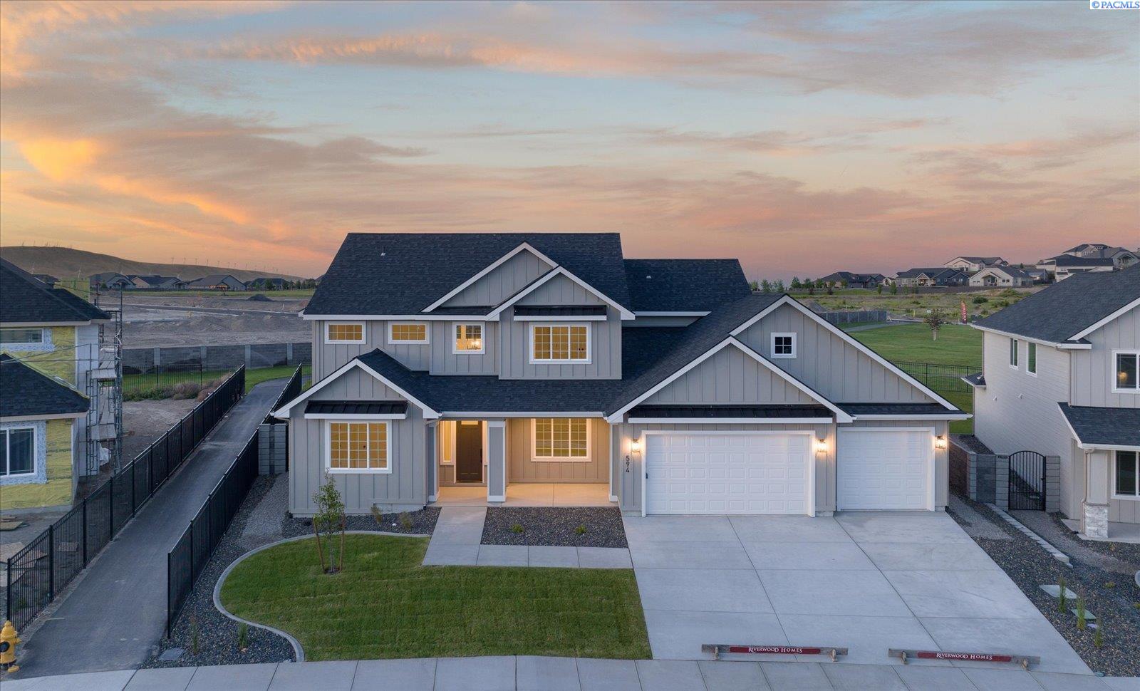 Lazio Way, Richland, WA 99352
