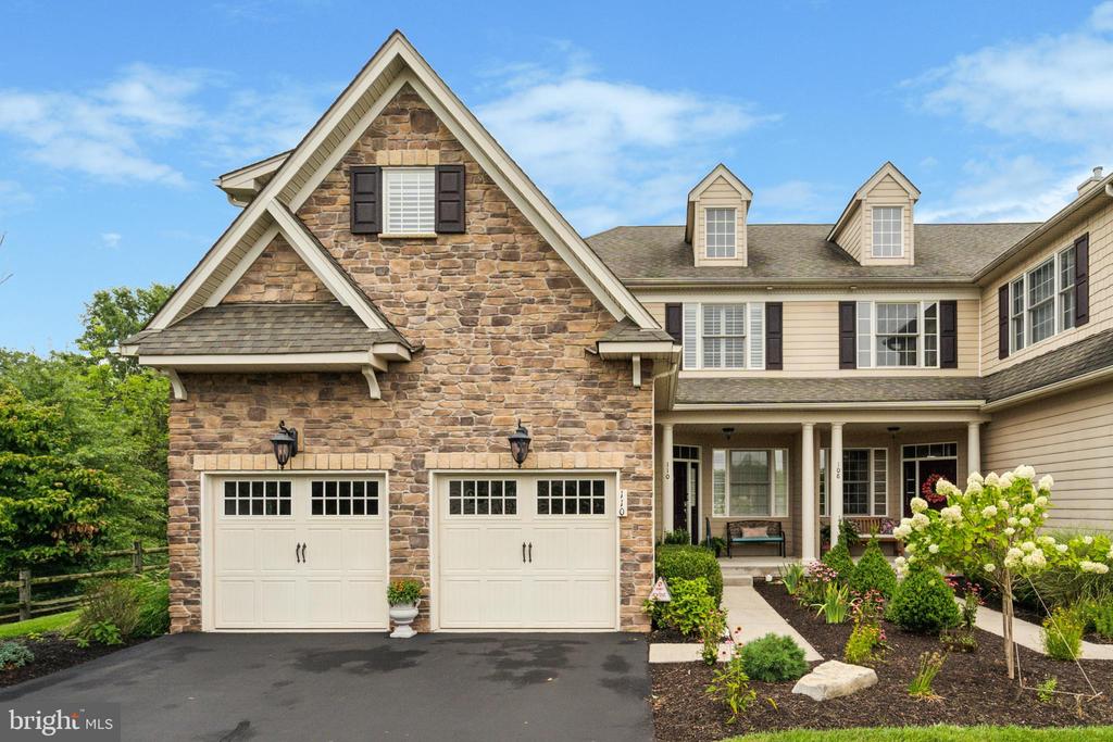 Brindle Ct, Norristown, PA 19403