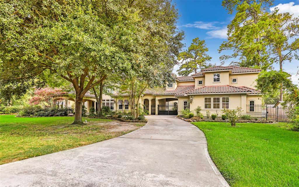 Sycamore Ln, Kingwood, TX 77339