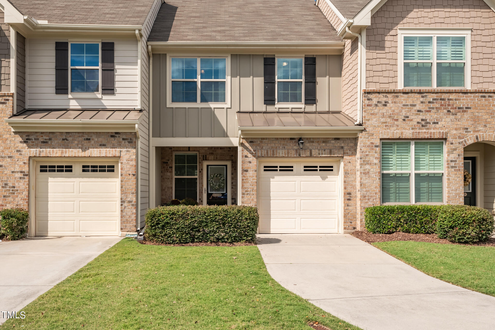 Lennox Laurel Cir, Raleigh, NC 27617