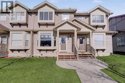 2005 Luxstone Blvd Sw, Airdrie, AB, T4B3J9 | Card Image