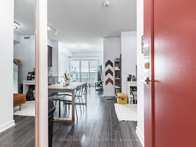 1503 - 4085 Parkside Village Dr, Condo with 2 bedrooms, 1 bathrooms and 1 parking in Mississauga ON | Image 18