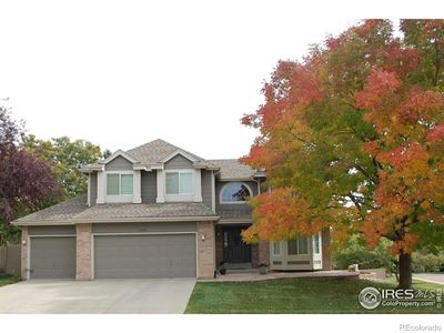 Get a load of that Ash! Beautiful mature trees in the front and back yards. | Image 2