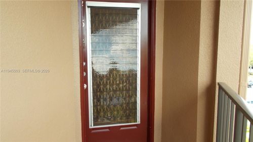 205q-1400 Sw 124th Ter, Pembroke Pines, FL, 33027-7112 | Card Image