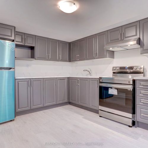 bsmt-740 Breezy Dr, Pickering, ON, L1W2X7 | Card Image