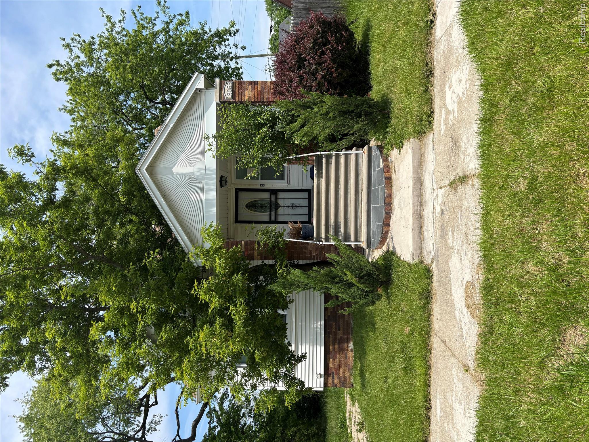 Residential in Detroit 2