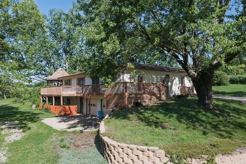 28527 187th St, Leavenworth, KS, 66048-7632 | Card Image