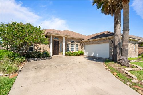 108 Black Diamond, Portland, TX, 78374-4138 | Card Image