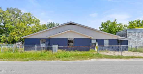 1915 Kenneth Ave, Pascagoula, MS, 39567-3423 | Card Image