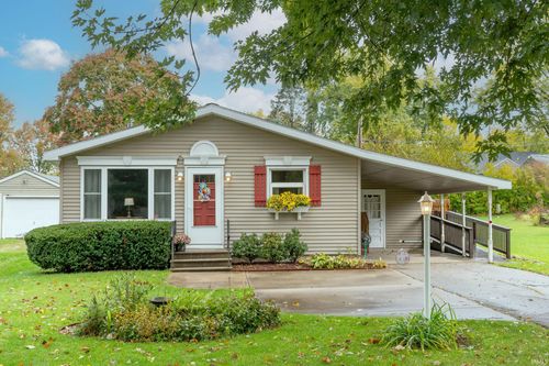 19711 Pasadena Ave, South Bend, IN, 46614-5613 | Card Image