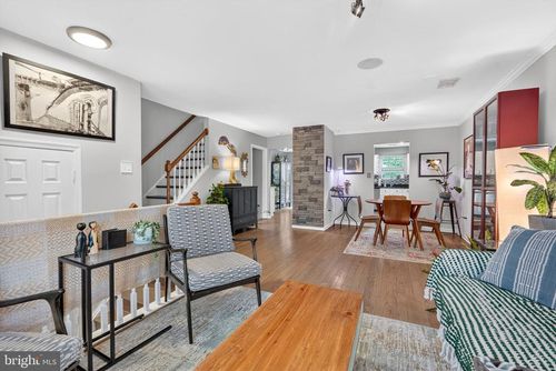 9639 Franklin Woods Pl, LORTON, VA, 22079-2343 | Card Image