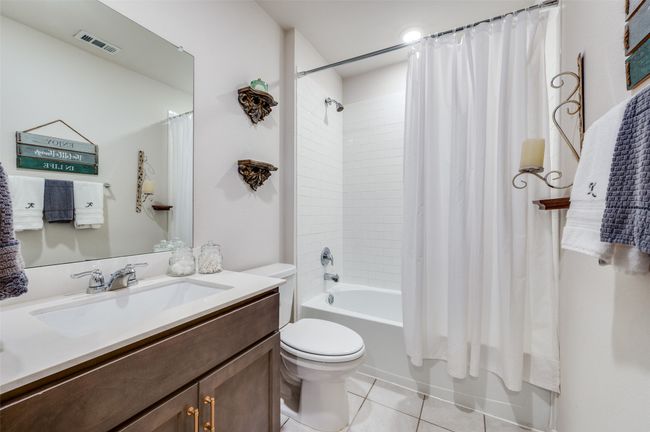 6109 Ballenger Rd, House other with 4 bedrooms, 2 bathrooms and null parking in Aubrey TX | Image 17