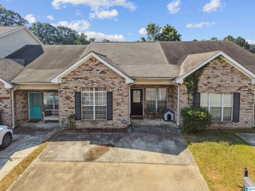 217 Park Village Cir, Alabaster, AL, 35007-7755 | Card Image
