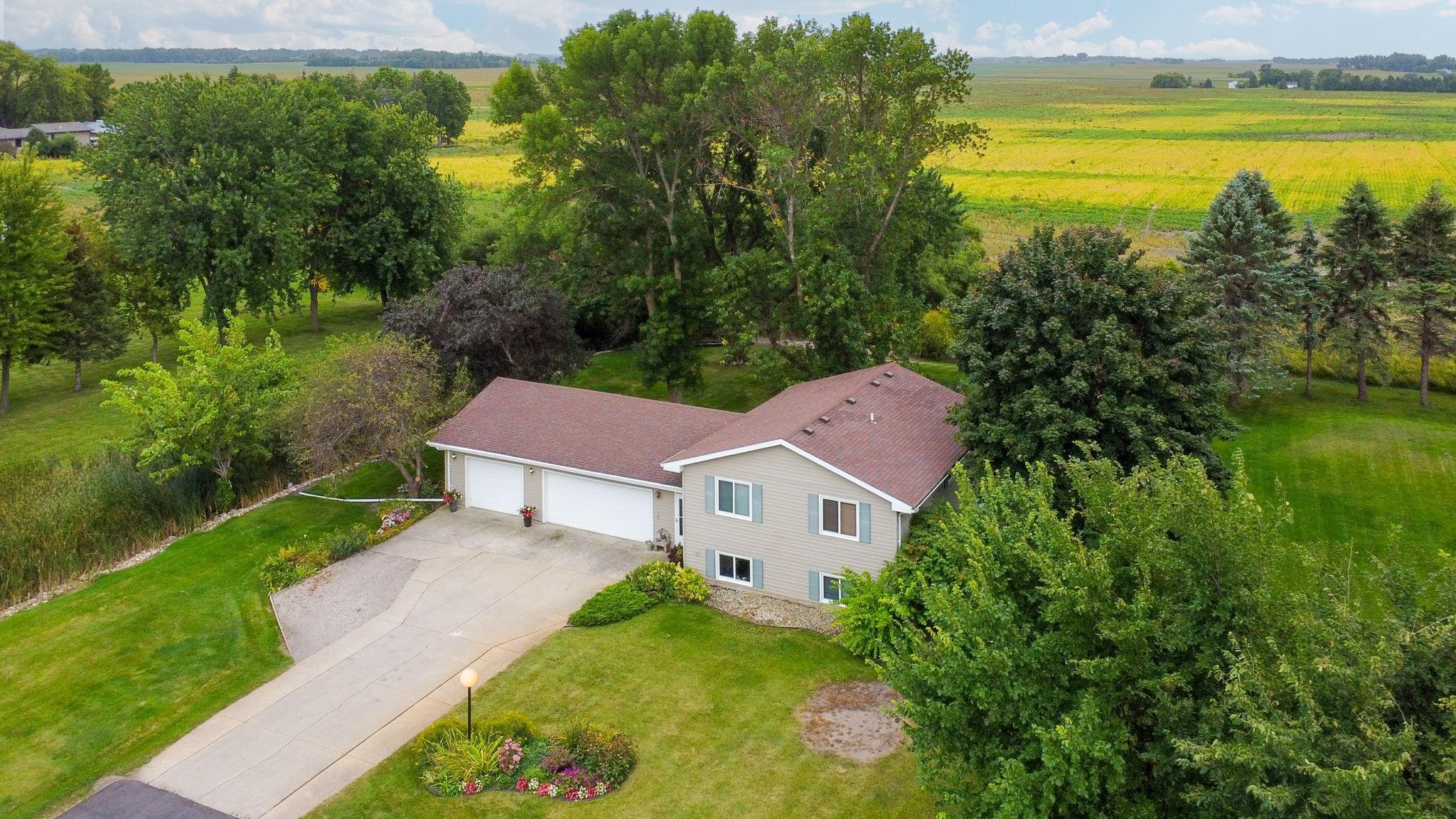 Airport Rd, Hutchinson, MN 55350