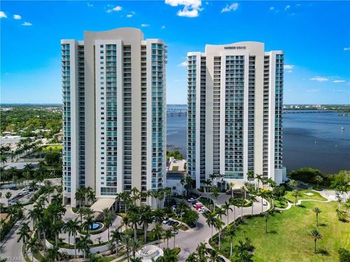 3000 Oasis Grand Blvd, FORT MYERS, FL, 33916-1524 | Card Image
