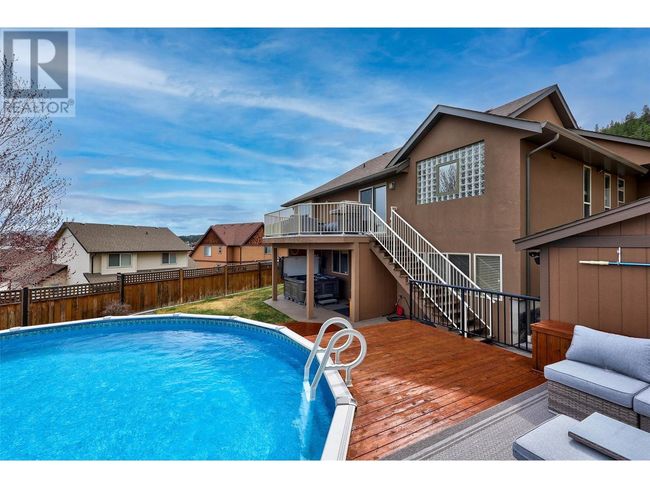 2022 Hugh Allan Dr, House other with 6 bedrooms, 3 bathrooms and 6 parking in Kamloops BC | Image 38
