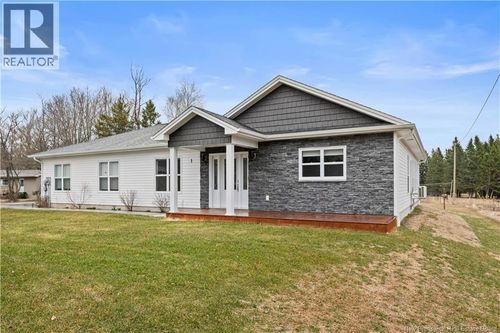 1 Heron Way, Shediac Cape, NB, E4P3B9 | Card Image