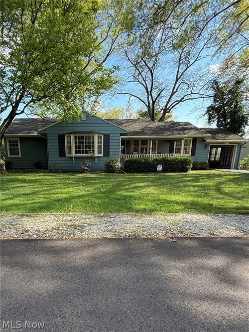 1939 Fulton Dr, Coshocton, OH, 43812-3024 | Card Image