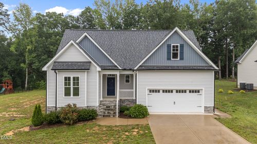 35 Courtland Dr, Louisburg, NC, 27549-9433 | Card Image