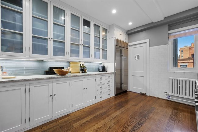 6B - 65 Commonwealth Ave, Condo with 2 bedrooms, 3 bathrooms and 2 parking in Boston MA | Image 17