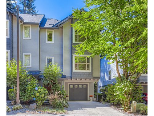 2105 Ne 50th Way, Hillsboro, OR, 97124-6005 | Card Image