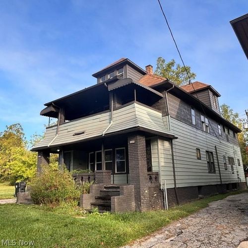 11419 Durant Ave, Cleveland, OH, 44108-2611 | Card Image
