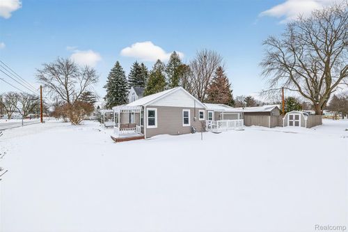 2224 Garfield St, Port Huron, MI, 48060-2766 | Card Image