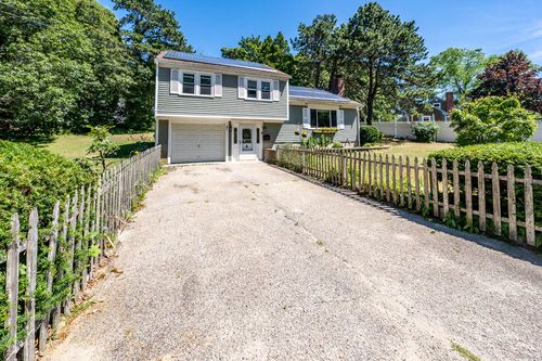 38 Autumn Dr, South Yarmouth, MA, 02664-4006 | Card Image