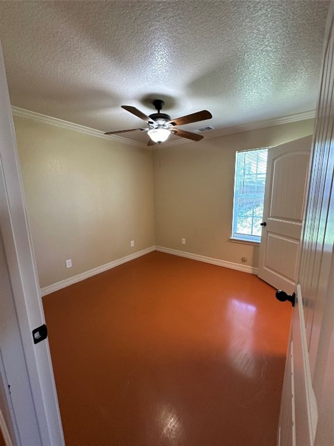 First bedroom | Image 9