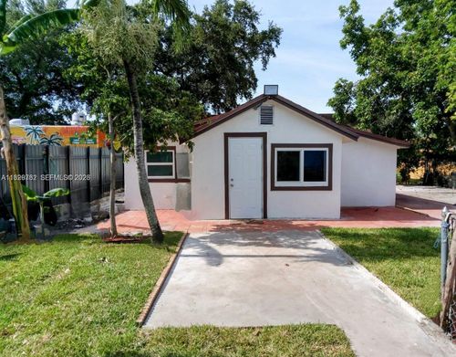 2720-2720 Nw 29th St, Miami, FL, 33142-6432 | Card Image