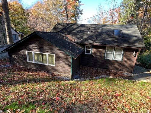 80 Glenside Trl, Sparta, NJ, 07871-1230 | Card Image