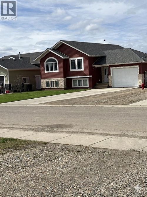 10256 97th St, Taylor, BC, V0C2K0 | Card Image