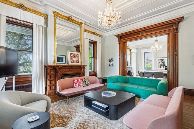 10 Brown St, House other with 5 bedrooms, 8 bathrooms and 8 parking in Providence RI | Image 9