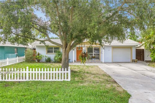 743 41st Ave Ne, ST PETERSBURG, FL, 33703-5101 | Card Image