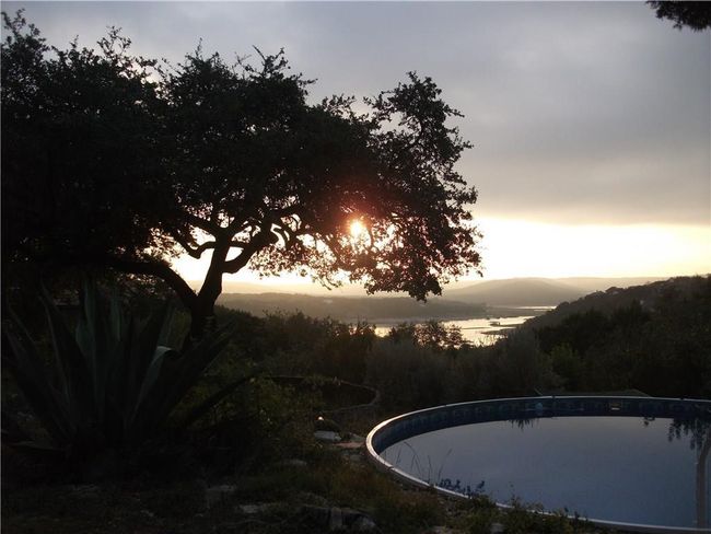 Sunset View pool and Lake Travis | Image 38