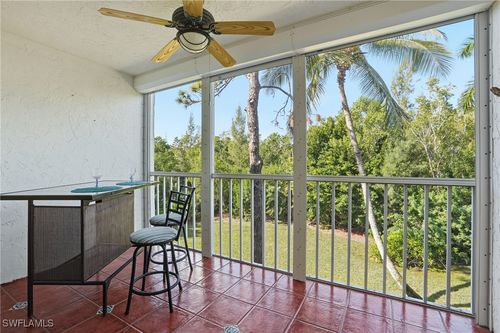 apt-e202-3021 Sandpiper Bay Cir, NAPLES, FL, 34112-5675 | Card Image