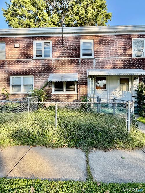 building-21-28 Court B, Bridgeport, CT, 06610 | Card Image