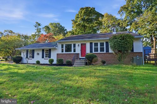233 Dora Ave, HORSHAM, PA, 19044-2435 | Card Image