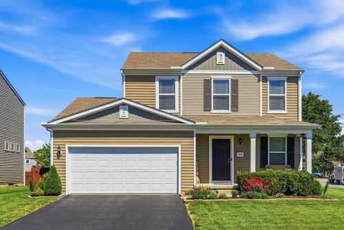 3930 Snowshoe Ave, Grove City, OH, 43123-1198 | Card Image