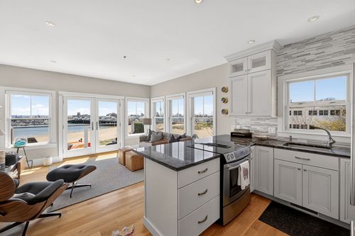 3-333-R Commercial St, Provincetown, MA, 02657-2219 | Card Image