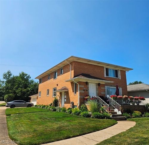 6003 Belmere Dr, Parma, OH, 44129-5102 | Card Image