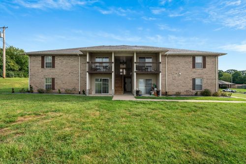 819 W Warren Avenue, Ozark, MO, 65721 | Card Image
