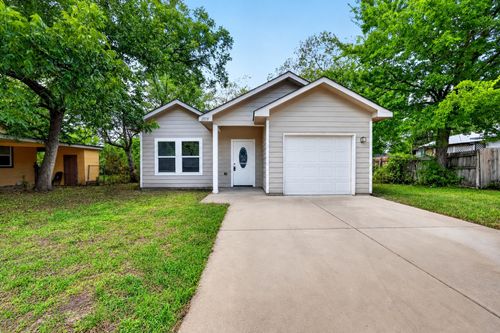 1719 Park St, Commerce, TX, 75428-3055 | Card Image