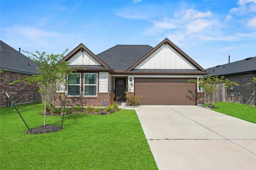 5010 Pine Haven Ln, Fresno, TX, 77545-0015 | Card Image