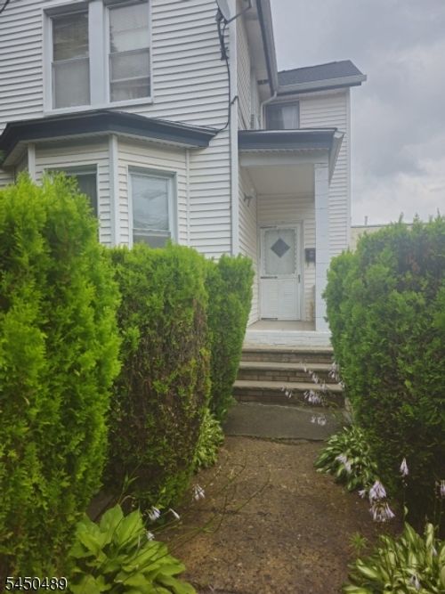 785 Highland Ave, Newark, NJ, 07104-2407 | Card Image