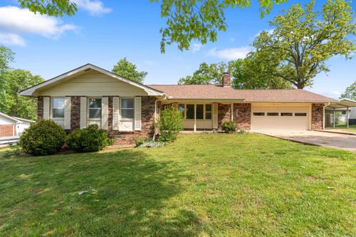 249 Chaperal Dr, Mountain Home, AR, 72653-5449 | Card Image