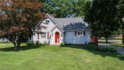 1020 E Lincolnway, Minerva, OH, 44657-1216 | Card Image