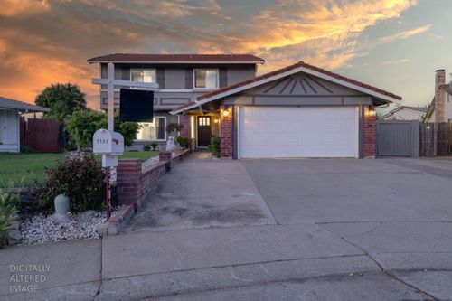 3305 Cahill Court, Sacramento, CA, 95827 | Card Image