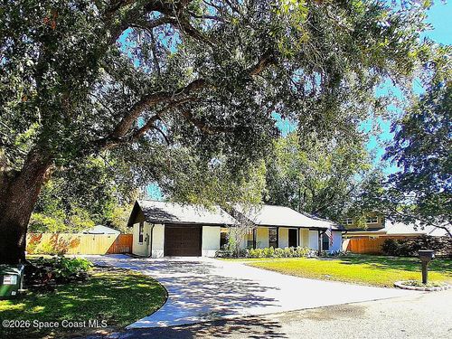 6503 Calle De Lago, Navarre, FL, 32566-8929 | Card Image
