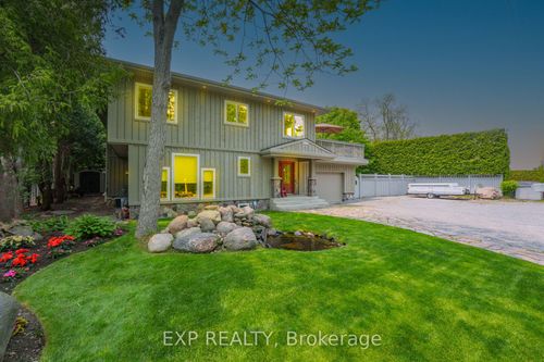 55 Westwind Cir, Willow Beach, ON, L0E1S0 | Card Image